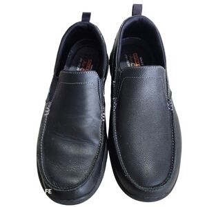 Skechers Slip On Loafers Mens 10.5 Black Leather Relaxed Fit Memory Foam Comfort